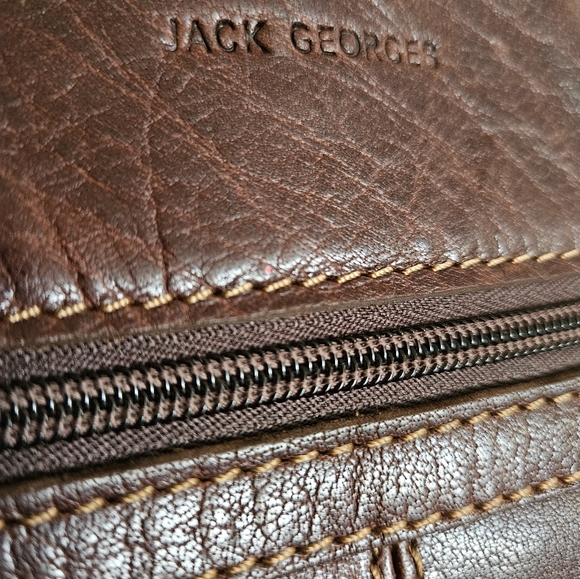 Jack George's Voyager Crossbody - Picture 3 of 8